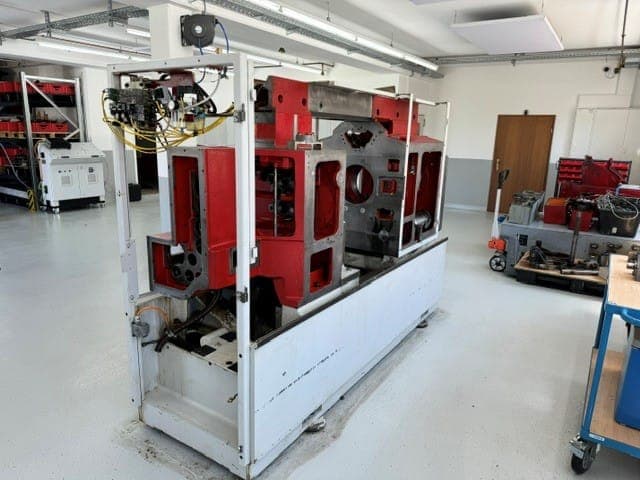 Fertig revidierte Maschine